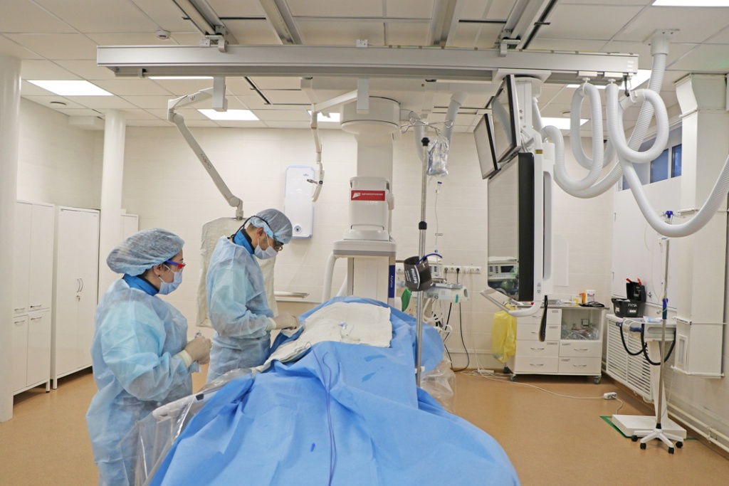 1719 человек получили высокотехнологичную медицинскую помощь в окружной клинической больнице Нижневартовска
